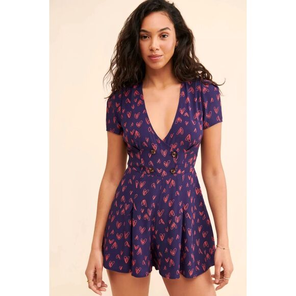 Urban Outfitters Pants - Urban Outfitters UO Juliette Heart Printed Short Sleeve Romper Size Large NWOT
